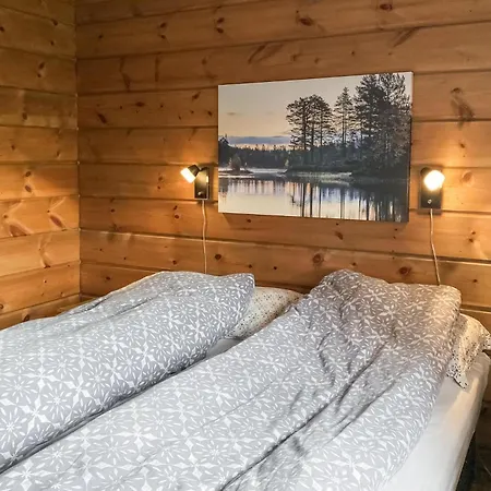 4 Bedroom Awesome In *