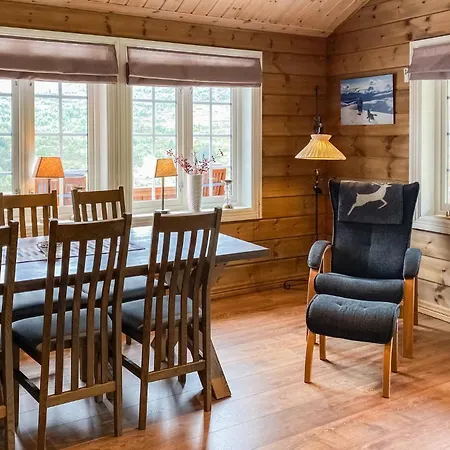 4 Bedroom Awesome In Holiday home *