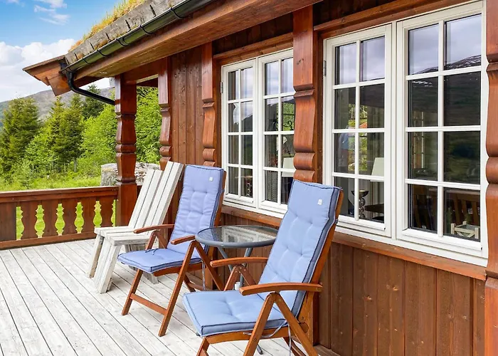 4 Bedroom Awesome In Feriehus *