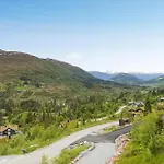 4 Bedroom Awesome In * Nordfjordeid